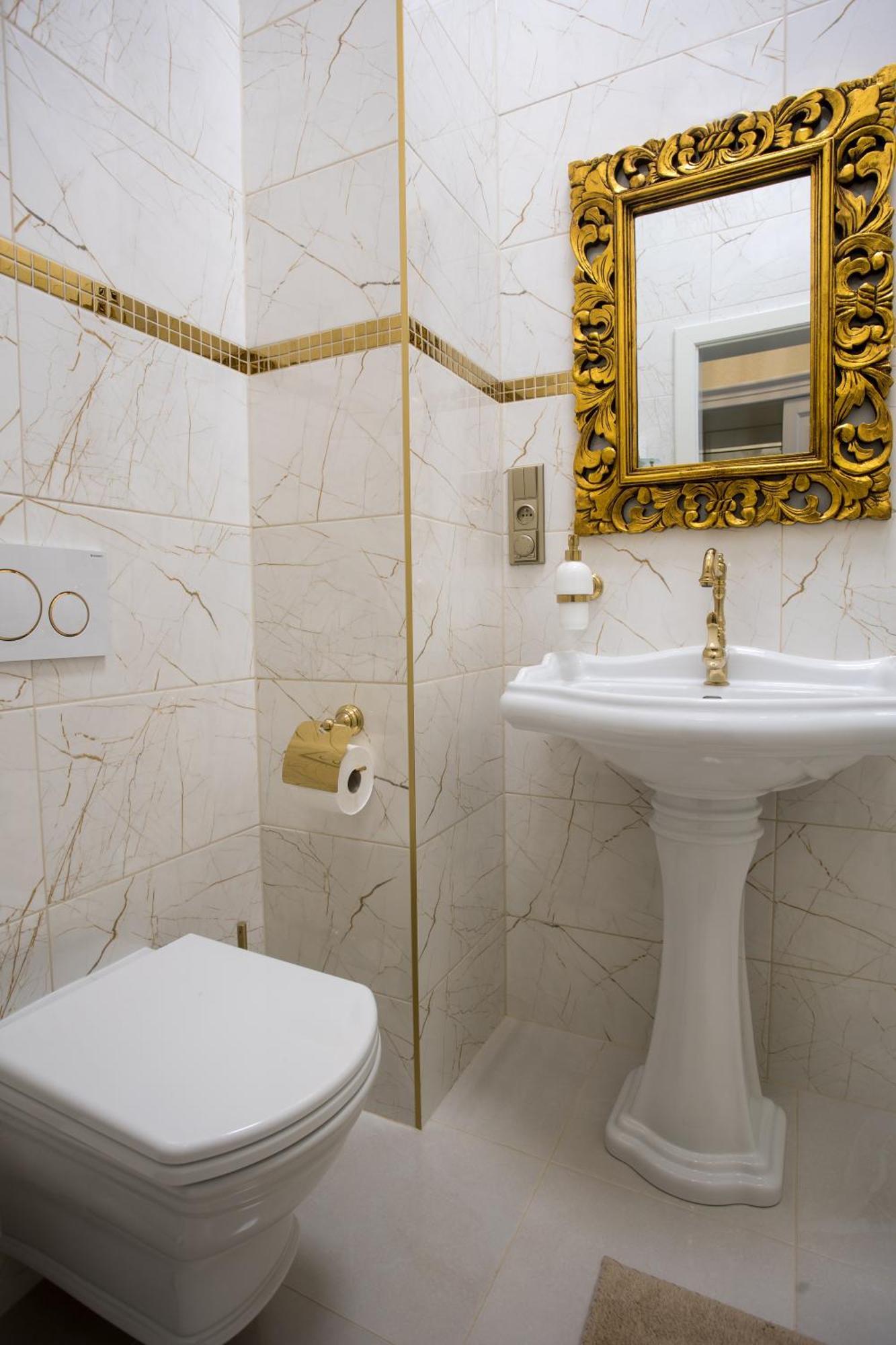 Zamek Kvasetice Hotel Хавличкув Брод Екстериор снимка